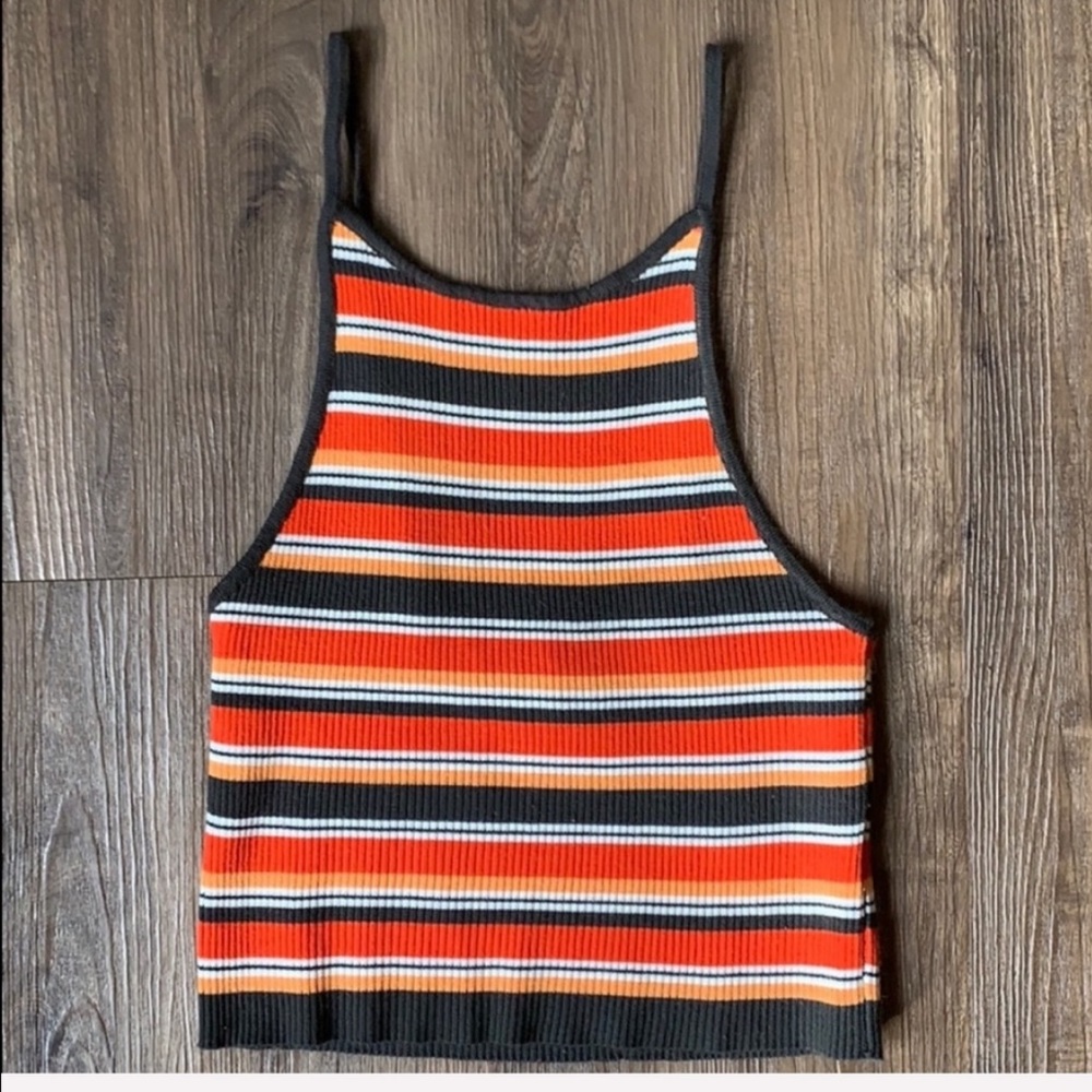 🔥Urban Outfitters 90s ribbed Crop Top
